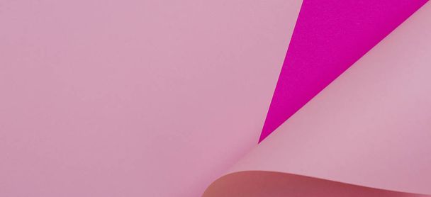 抽象的な幾何学的な形のピンク バイオレット パープル カラー紙の背景 - 写真・画像