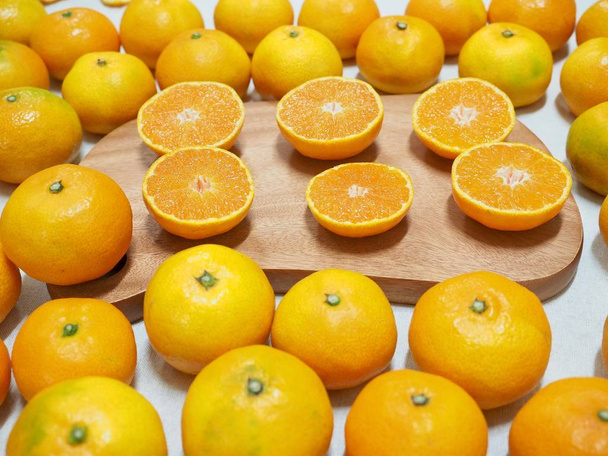 Čerstvé korejské ovoce Jeju citrus, mandarinka, mandarinka - Fotografie, Obrázek