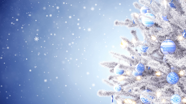 Украшенная елка с падающими снежинками на синем фоне
 - Кадры, видео