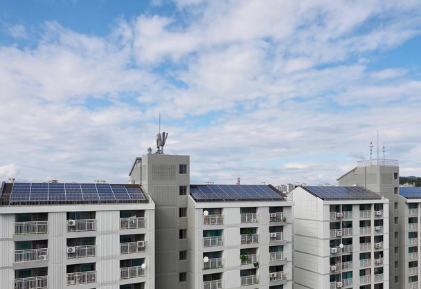 Appartement en Corée du Sud avec panneaux solaires
 - Photo, image