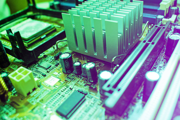 elektronische Computer-Hardware-Technologie. Motherboard digitaler Chip Hintergrund. - Foto, Bild