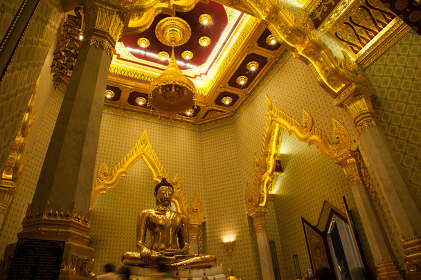Buddha Golden Buddha Temple. - Фото, изображение