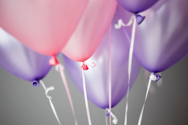 pink and purple helium balloons background, varieties - Zdjęcie, obraz