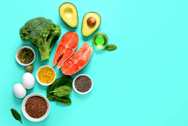 Egészséges élelmiszerek, amelyek gazdag forrása a zsírok Omega3, egészséges táplálkozási koncepció, üres hely egy szöveg, felülnézet - Fotó, kép