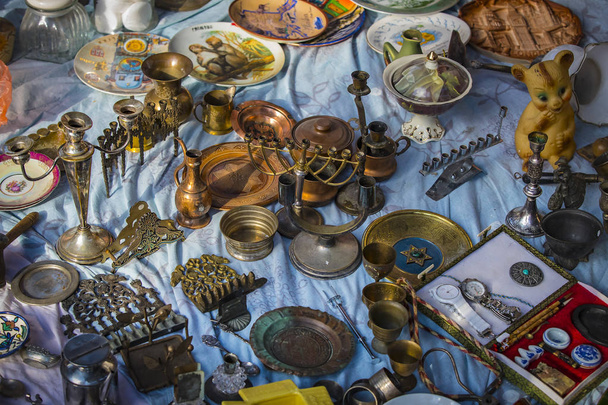 TEL AVIV-JAFFA, ISRAEL - 24 NOVEMBER 2017:Street flea market of old things and antiques in the old district of Tel Aviv  - Fotó, kép