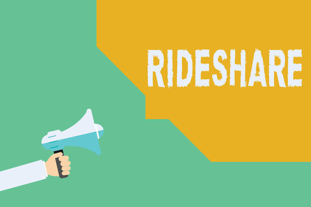 Konceptuální ručně psaného textu zobrazeno Rideshare. Obchodní fotografie představí sdílení jízd nebo dopravy Spolujízda Online Taxi služba - Fotografie, Obrázek