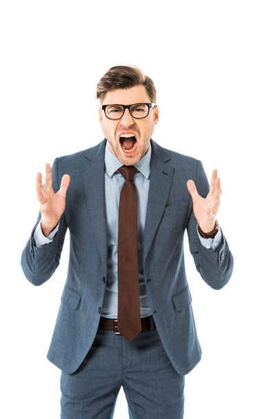 Aggressiver Chef in Brille und Anzug schreit isoliert auf weißem Grund - Foto, Bild