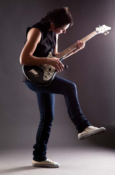 mujer con guitarra eléctrica - Foto, Imagen
