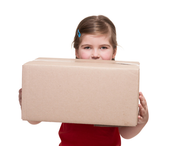 menina com grande caixa de parcela
 - Foto, Imagem