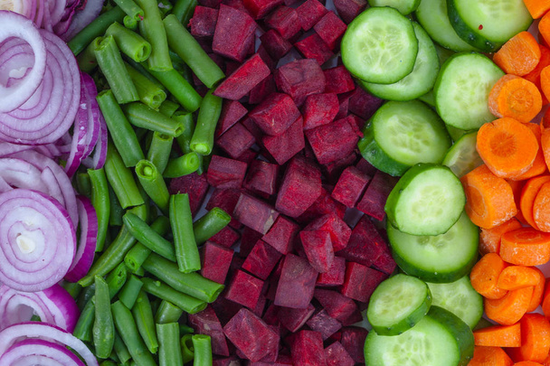 Свіжі подрібнені овочі яскравий фон
 - Фото, зображення