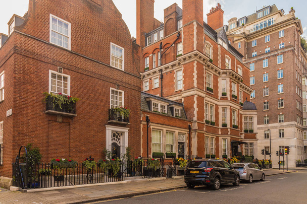 A typical view in Mayfair - Foto, Imagen