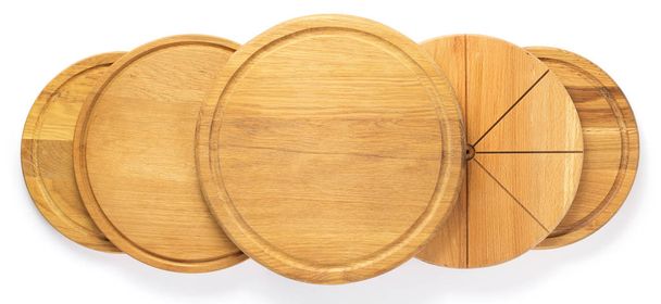 wooden pizza or bread cutting board at white background, top view - Valokuva, kuva