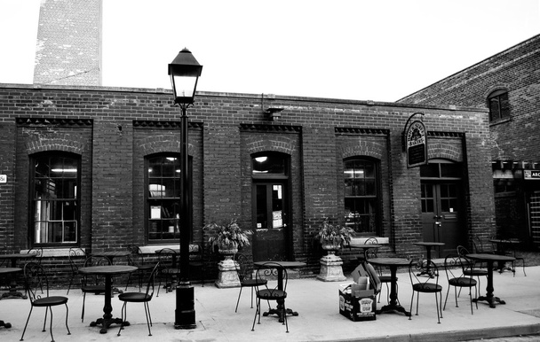 O velho café da rua Toronto
 - Foto, Imagem