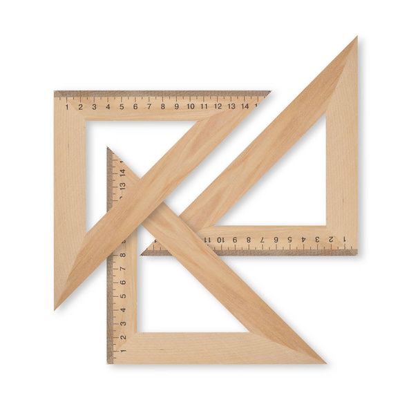 Ciencia y educación - Tres conjuntos de madera triángulo cuadrado sobre un fondo blanco
. - Foto, Imagen