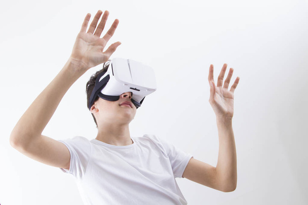 young with virtual reality glasses - 写真・画像