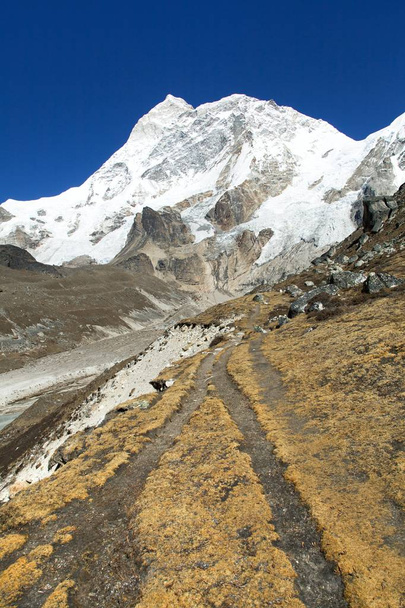 Mount Makalu with pathway, Barun valley, Nepal Himalayas mountains - Photo, image