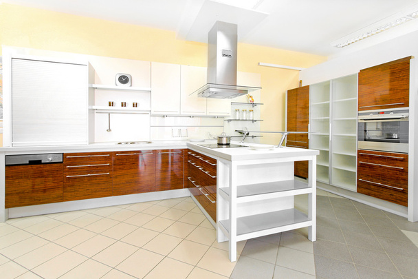 grande cozinha
 - Foto, Imagem