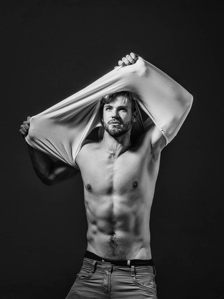 Handsome muscular sexy man - Фото, изображение