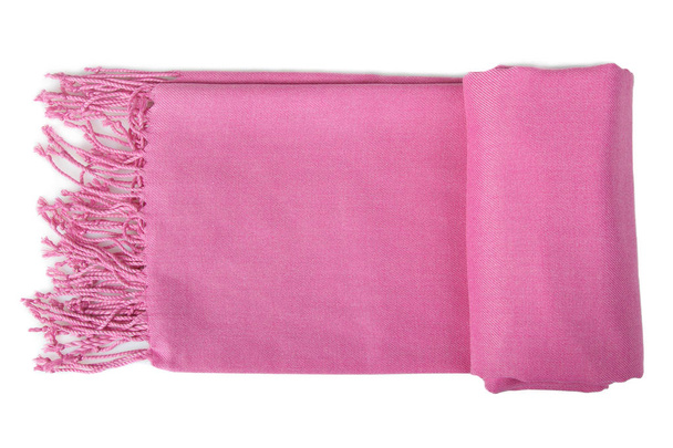 Один осінній рожевий шарф ізольований на білому. Копіювати простір
. - Фото, зображення