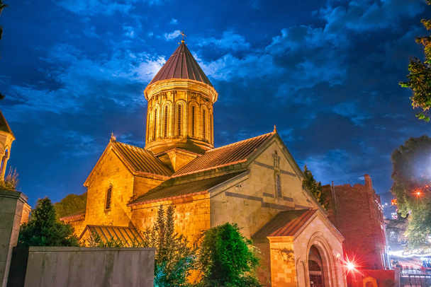 Καθεδρικό ναό του Σιόνι της Κοιμήσεως στην Τιφλίδα, γεωργία. - Φωτογραφία, εικόνα