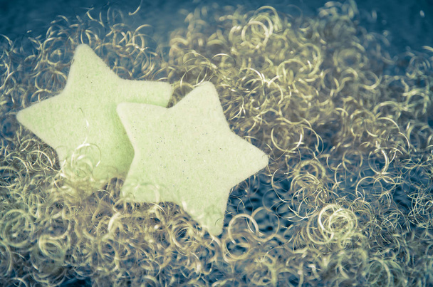 estrelas de Natal em fundo dourado brilhante
 - Foto, Imagem