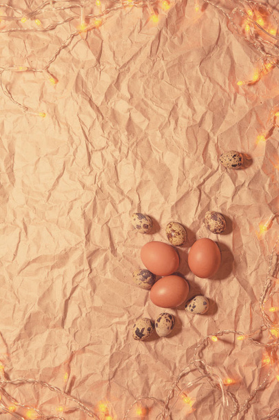 Easter eggs  on crumpled  kraft paper - Zdjęcie, obraz