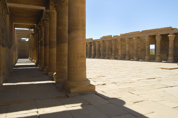 Świątynia w File (Isis) - Asuan - Egipt - Zdjęcie, obraz