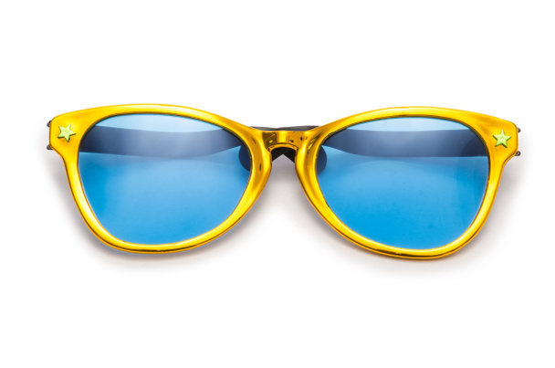 Вечірні сонцезахисні окуляри ізольовані на білому
 - Фото, зображення