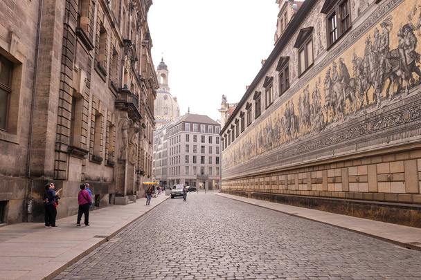 DRESDEN, GERMANY - SEPTEMBER 19, 2018: Procession of Princes - largest porcelain artwork in the world - Photo, image