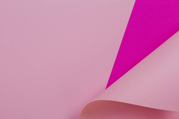 Abstraktní geometrické obrazce růžová fialová fialová barva papírové pozadí - Fotografie, Obrázek