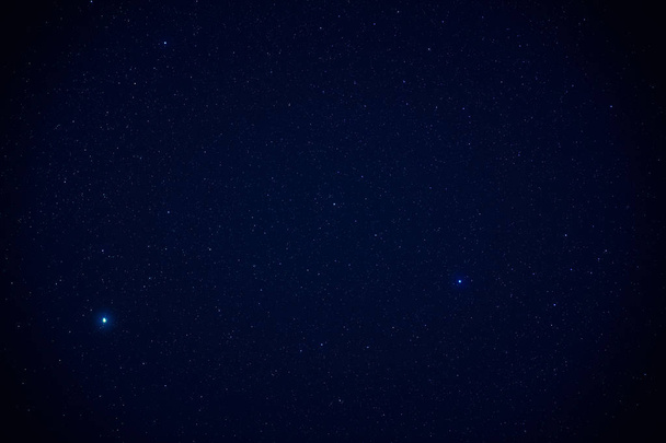 Sterne der Milchstraße mit dem astronomischen Teleskop fotografiert. Meine Astronomie-Arbeit. - Foto, Bild