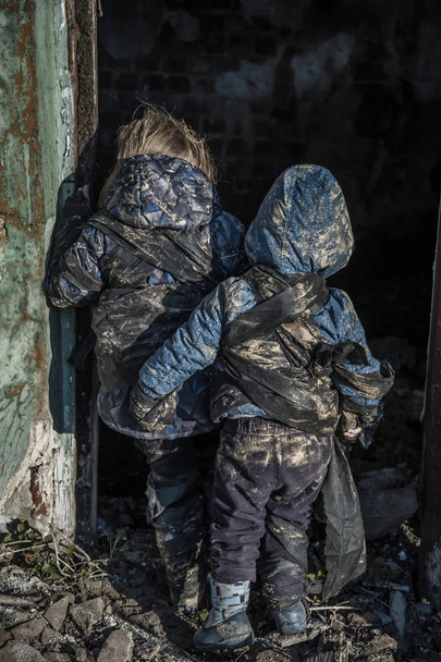 rear view of little dirty homeless kids - Fotoğraf, Görsel