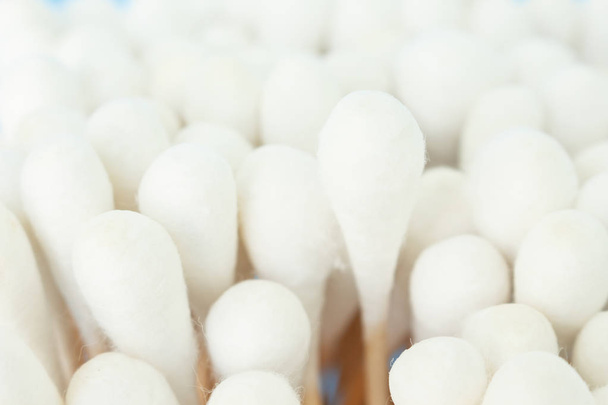 μπατονέτα, πατσαβούρα καλλυντικά καθαρό υγειονομικής περίθαλψης - Φωτογραφία, εικόνα
