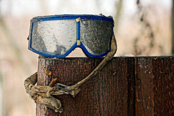 alte Skibrille - Foto, Bild
