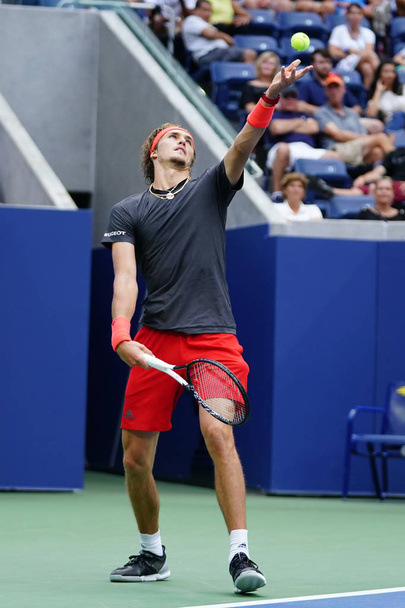 NEW YORK - SEPTEMBER 1, 2018: Professional tennis player Alexander Zverev of Germany in action during his 2018 US Open round of 32 match at Billie Jean King National Tennis Center - Φωτογραφία, εικόνα