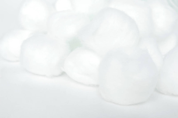 μπάλα βαμβάκι λευκή μαλακή καθαρή ομορφιά υγεία ιατρική - Φωτογραφία, εικόνα