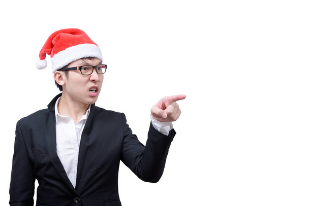 Liikemies on vihainen ja järkyttynyt joulufestivaali teemoja eristetty valkoisella taustalla
. - Valokuva, kuva