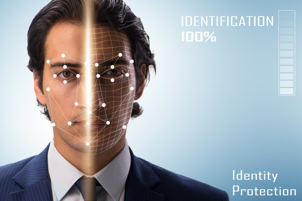 顔認識ソフトウェアとハードウェアの概念 - 写真・画像