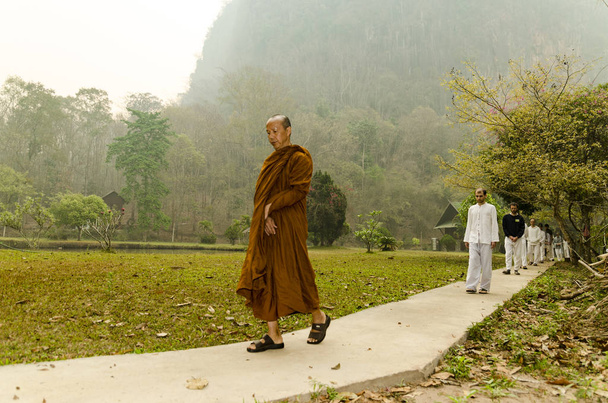 Vipassana in a mountain monastery, near the city of Mechonson, North of Thailand. April 2014 - Zdjęcie, obraz