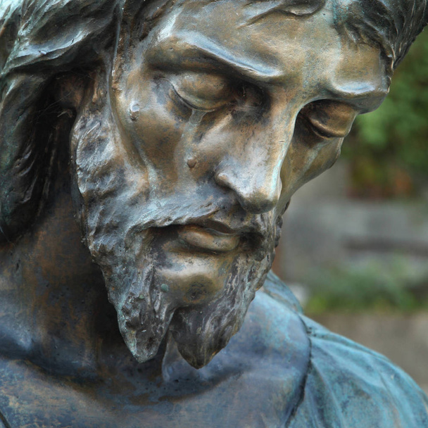 Twarz Jezusa Chrystusa (fragment stary statua) - Zdjęcie, obraz