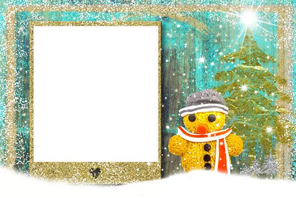 Carte cadre photo de Noël.Snowman et figurine arbre de Noël avec un cadre vide pour mettre la photo ou le texte
 - Photo, image