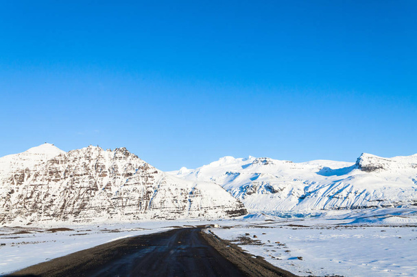 Svinafellsjokull glacier view during winter snow in Iceland - Фото, зображення