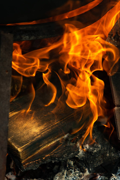 firewood close-up fire - Fotografie, Obrázek