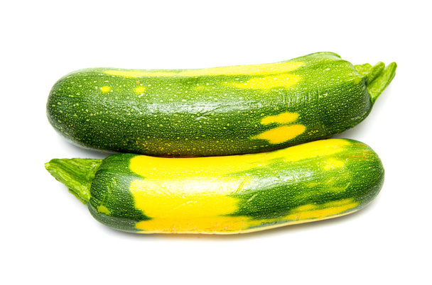 Zucchini-Kürbis isoliert auf weißem Hintergrund - Foto, Bild