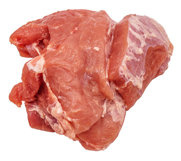 Fehér alapon izolált friss nyers hús darabja - Fotó, kép