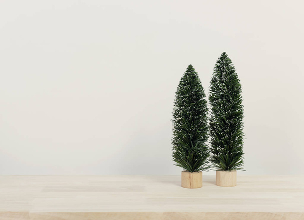 Árbol de Navidad en mesa de madera con espacio de copia para el diseño
. - Foto, Imagen