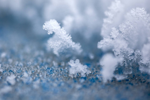 Снег, мороз вблизи, снежинка на природе
 - Фото, изображение