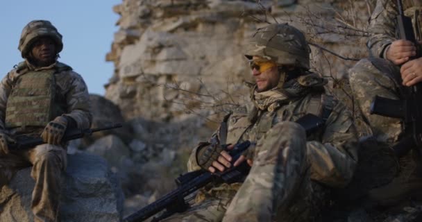 Soldiers taking a break - Footage, Video