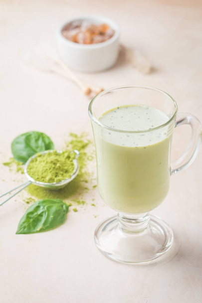Green tea matcha latte - Valokuva, kuva
