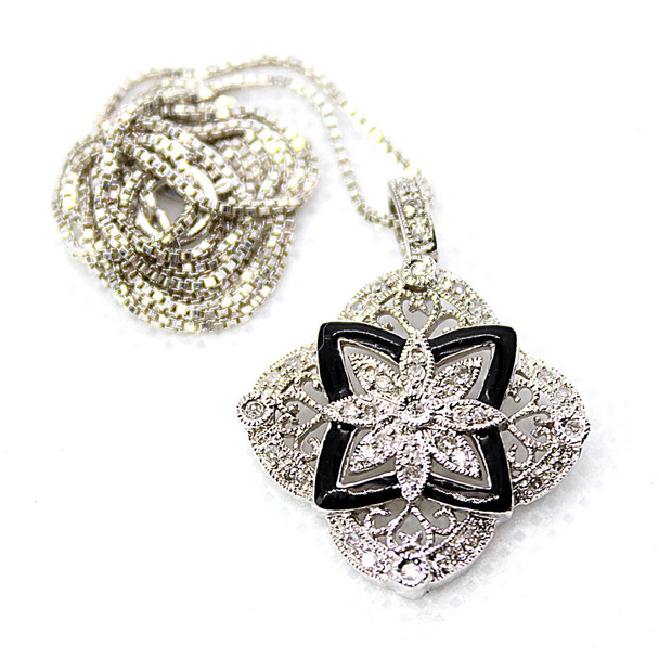 weiße Diamanten und schwarze Emaille galaktische Schneeflocke Sterling Silber Anhänger Halskette - Foto, Bild